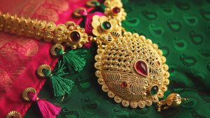 தங்கம் விலை இன்று : விநாயகர் சதுர்த்தி நாளில் தங்கம் தந்த சர்ப்பிரைஸ்...!!