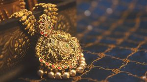உயர்ந்தது தங்கம் விலை: இன்று சென்னை, கோவை, மதுரையில் ஒரு சவரன் தங்கம் விலை என்ன?