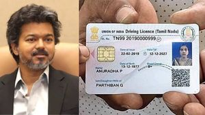 டிரைவிங் லைசென்ஸ், RC புக் விதிகளில் மாற்றம்.. இனி எல்லாமே ஆன்லைனில்..!!
