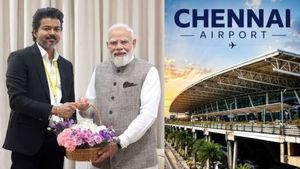 தனியார்மயமாகும் சென்னை விமான நிலையம்? முதலமைச்சர் விஜய்-இன் கோரிக்கையை ஏற்று மத்திய அரசு நடவடிக்கை?