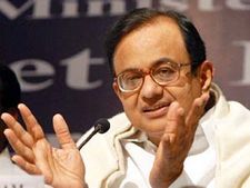 ప్రభుత్వ బ్యాంకుల అధిపతులతో ఆర్దిక మంత్రి చిదంబరం సమావేశం