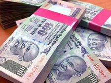 రూపాయి పతనం: మనపై ప్రభావం ఏవిధంగా (ఫోటోలు)