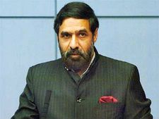 కొత్త మార్కెట్లు అన్వేషించండి: ఆనంద్ శర్మ
