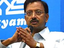  ‘సత్యం’ రామలింగరాజు భార్యకు జైలు