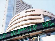 కొనసాగిన ర్యాలీ: ఏపి సిఐఐ ఛైర్మన్‌గా సురేష్