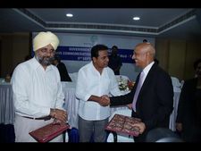 రాజధానికి ఐటీలో ఉజ్వల భవిత: కెటిఆర్(పిక్చర్స్)
