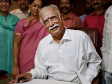 కింగ్ ఫిషర్ తర్వాత స్పైస్ జెట్: గుండెపోటు తెప్పించేలా ఉందన్న కేంద్రమంత్రి
