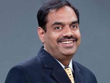 చిన్న కంపెనీలో చేరిన ఇన్ఫోసిస్ మాజీ సీఎఫ్ఓ