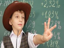 బ్యాంకుల్లో ఎవ‌రిదీ కాద‌ని చెబుతున్న డ‌బ్బు రూ.8000 కోట్లు