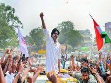 అందుకే పవర్ స్టార్ అంటారు....
