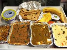  IRCTCలో మీరు తినే ఆహారం రేట్లు తెలుసుకోండి ఇలా!