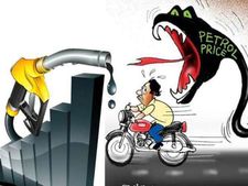 పెట్రోల్ దెబ్బ సామాన్యుడు అబ్బా.. ఆకాశానికి తాకిన ధరలు రోజు ఇంతేనా !