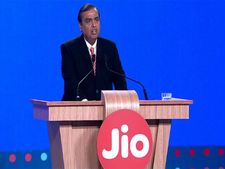 జియో మరో అద్భుతం:లాంగ్ టర్మ్ ప్రీపెయిడ్ రీఛార్జ్ ప్లాన్లు అందుబాటులో.
