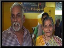 టీ అమ్ముతూ 23 దేశాల పర్యటన ...భారత దేశ అపరకుభేరుడు.. టీ కొట్టు యాజమని