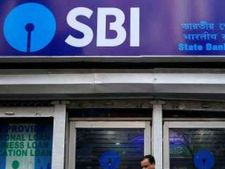 SBI సేవింగ్స్ అకౌంట్ ఉందా?: రూల్స్ మారాయి.. ఇక నుంచి మీ వడ్డీ తగ్గనుంది!