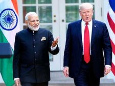 భారత్ ప్రతీకారచర్యల్లో భాగంగా అమెరికాతో బలహీనపడుతున్న వాణిజ్య బంధం