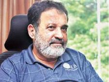 భారత్‌లో ఉద్యోగాల సమస్యలేదు, చైనా అలా.. మనం ఇలా..: ఇన్ఫోసిస్ మాజీ CFO 