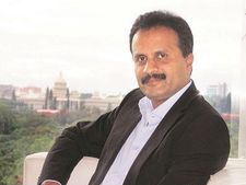కేఫ్ కాఫీ డే ఓనర్ వీజీ సిద్ధార్థది ఆత్మహత్యే, మృతదేహం లభ్యం