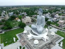 ఆర్థిక పరిస్థితిని బట్టి 'అమరావతి',  రాజధాని రైతులకు మాత్రం గుడ్‌న్యూస్