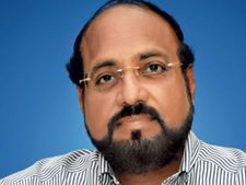 దివీస్ మురళి వేతనం ఎంతో తెలుసా?