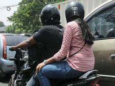 పిల్లలకూ హెల్మెట్.. ఇక భారీ ఫైన్: సెప్టెంబర్ 1 నుంచే కొత్త వాహన చట్టం