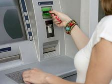 ఈ ATM ట్రాన్సాక్షన్స్ ఉచితం, షరతులు ఇవే!