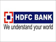HDFC సూపర్ ఆఫర్లు: వాట్సాప్, క్యాష్ బ్యాక్, కార్డ్స్.. కొత్త సర్వీస్‌లు