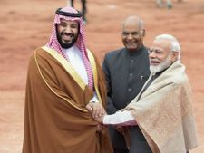 పెట్రోల్ ధర భారీగా పెరుగుతుంది: సౌదీ ప్రిన్స్ హెచ్చరిక, హైదరాబాద్‌లో లీటర్ రూ.79