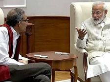  మీరు జాగ్రత్త.. మోడీ టీవీ చూస్తున్నారు: 'మోడీ వ్యతిరేకి'పై అభిజిత్ బెనర్జీ
