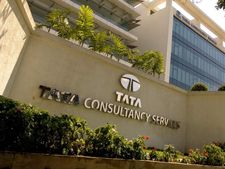 నిరాశపరిచిన TCS: ఐనా బంపరాఫర్, ఒక్కో షేర్‌పై 4000% డివిడెండ్