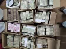 దక్షిణాదిన నకిలీ దందా: రూ.3,300 కోట్ల హవాలా రాకెట్ రట్టు, ఆంధ్రప్రదేశ్ వ్యక్తికి రూ.వందల కోట్లు