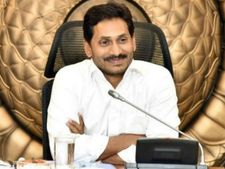 మందగమనంలోనూ ఆంధ్రప్రదేశ్ ఆదాయం సూపర్: భారీగా తగ్గిన లిక్కర్ ఆదాయం