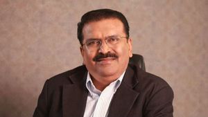 ఇక మరింత ప్రొఫెషనల్‌గా ‘కార్వీ’.. త్వరలోనే గ్రూప్‌కు కొత్త సారథి!? 