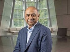 IBM సీఈవోగా భారతీయ అరవింద్ కృష్ణ, రెడ్ హ్యాట్ కొనుగోలులో కీలక పాత్ర
