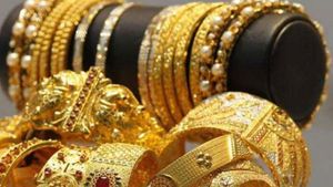  భారీగా పెరిగిన బంగారం, రూ.41,730కి చేరిన ధర: మూడ్రోజుల్లో ఎంత పెరిగిందంటే?