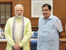  5 ట్రిలియన్ డాలర్ల లక్ష్యం కష్టమే, ఇలా అసాధ్యమేమీ కాదు: మోడీ కలపై గడ్కరీ