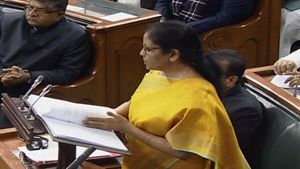 Budget 2020: వైద్యానికి పెద్దపీట, ఆయుష్మాన్ ఆస్పత్రులు, కేటాయింపులు ఇలా