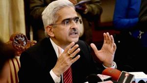 COVID-19: ఆర్బీఐ కీలక నిర్ణయం, వడ్డీ రేట్లు భారీగా తగ్గింపు
