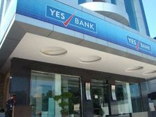 యస్ బ్యాంకు ఏడాదిలో 93% శాతం డౌన్, మేమేం చేస్తామో చూస్తారుగా.. RBI గవర్నర్ హామీ
