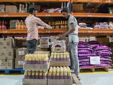 ఉద్యోగాలున్నాయి..వర్కర్స్‌ని ఇవ్వండి: కంపెనీలు, వర్కింగ్ హవర్స్ 12గం.కు పెంచితే ఎక్స్‌ట్రా శాలర