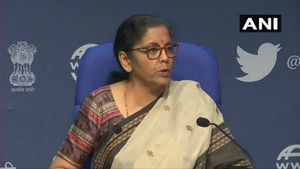  కీలక ప్రకటన: రక్షణ తయారీలో FDI పరిమితి 49% నుండి 74% పెంపు, కార్పోరేట్ బాడీలుగా..
