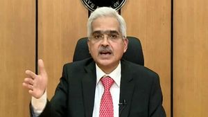  నెగిటివ్‌గా ఇండియా జీడీపీ: ఆర్బీఐ, EMI మారటోరియంపై మళ్లీ గుడ్‌న్యూస్