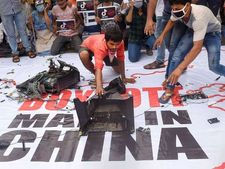 Boycott China: అంబానీ, టాటా, ప్రేమ్‌జీ, అదానీ, బిర్లా, మహీంద్రా సహా 50 మందికి లేఖ