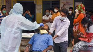 కరోనా పాలసీలకు యమ డిమాండ్, 15 లక్షలమంది తీసుకున్నారు