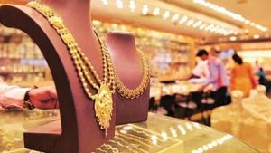 Gold rates today: హైదరాబాద్ సహా వివిధ నగరాల్లో బంగారం ధర