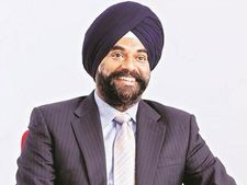 మూడేళ్లపాటు వొడాఫోన్ ఐడియా సీఈవోకు వేతనం జీరో