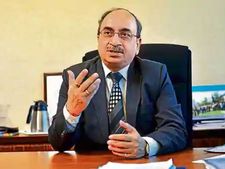 వాటికే తొలి ప్రాధాన్యత: SBI కొత్త చైర్మన్ దినేష్ కుమార్