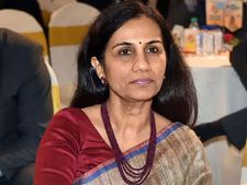 చందా కొచ్చర్‌కు హైఓల్టేజ్ షాక్: జోక్యం చేసుకోలేం: బోంబే హైకోర్టు తీర్పుపై సుప్రీం క్లారిటీ