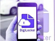 పాలసీదారులకు డిజిటల్ పాలసీలు, భద్రపరుచుకోవడమూ నేర్పించాలి