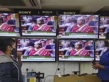  Budget 2021: సెన్సెక్స్ 2,000 పాయింట్లు, నిఫ్టీ 560 పాయింట్లు జంప్, ఎందుకంటే